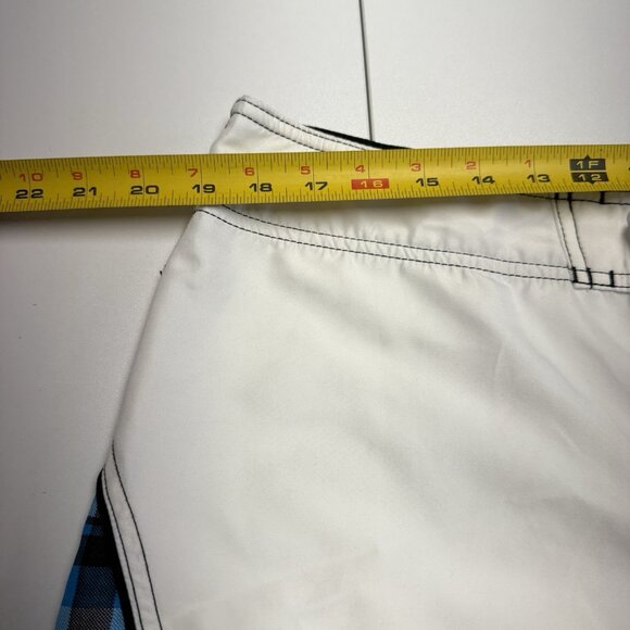 Vintage Oneill Board Shorts Swimming Trucks Mens 38 White Y2K Embroidered - Picture 8 of 12
